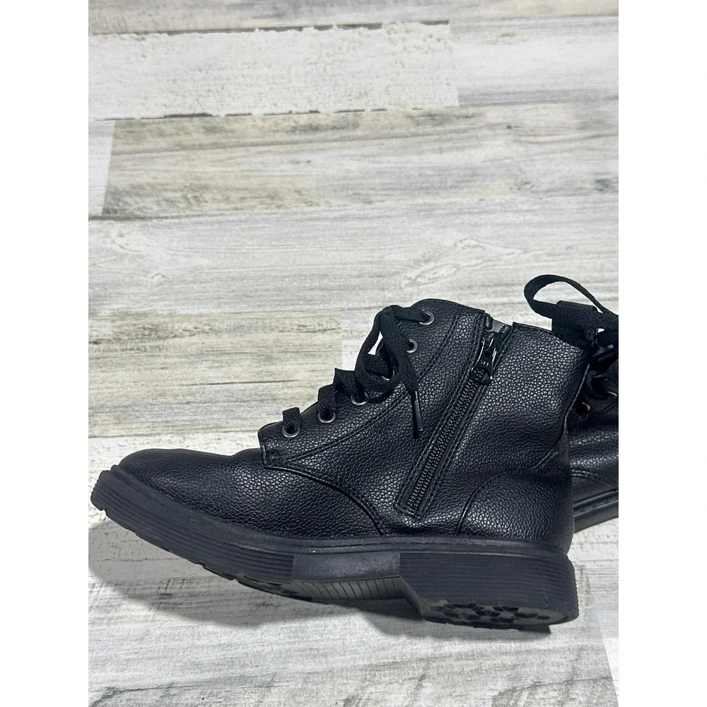 Art Class Combat Boots Girls Size 2 Black Faux Leather Lace Up‎ Grunge GUC